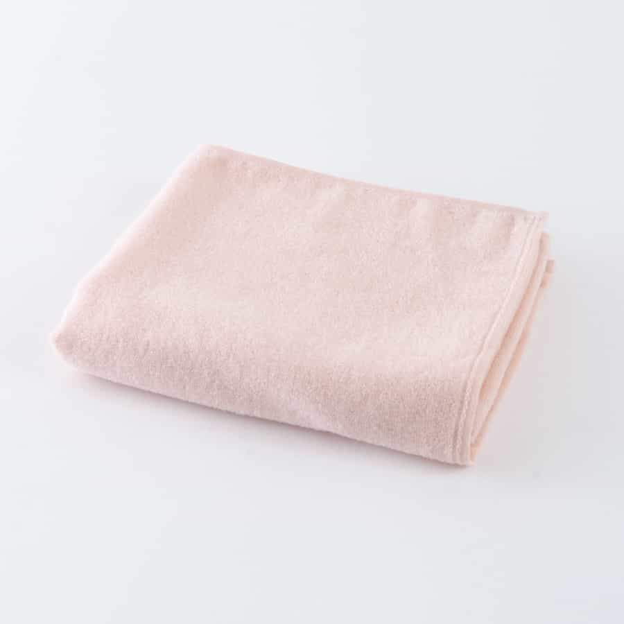 タオル Bella1123 フェイスタオル 今治 厚手 薄手 コットン100％ 軽量 吸収力