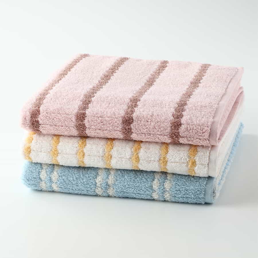 "とってもよく吸う「ぷっくり」" バスタオル