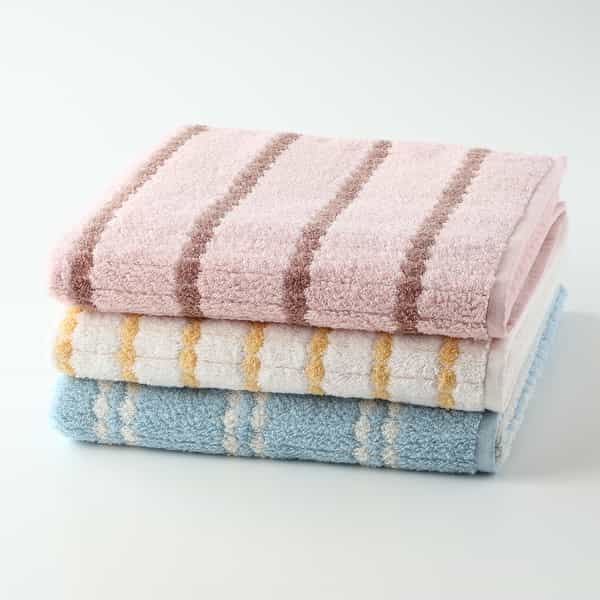 "とってもよく吸う「ぷっくり」" バスタオル