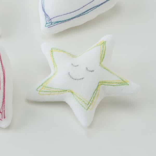 にぎにぎ ハート:約9×8cm、星:約10×11cm