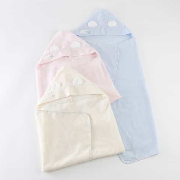 "エアリータッチ" フラッフィーフード付きバスタオル