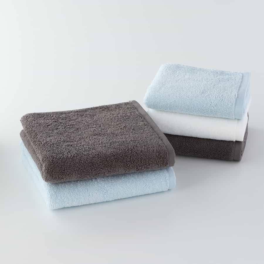 LuckyBagタオル5点セット(スモールバスタオル：ブルー1点、グレー1点/フェイスタオル：ブルー1点、グレー1点、ホワイト1点)