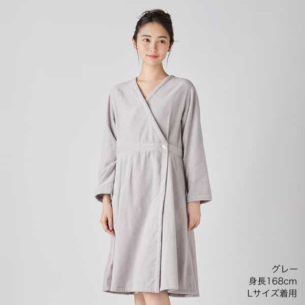 エアリータッチレディスボタンローブ