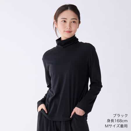 スーパーエアーニットタートルネック