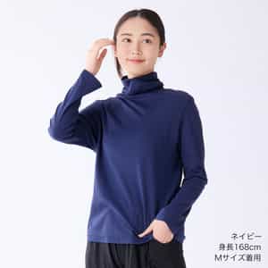 スーパーエアーニットタートルネック