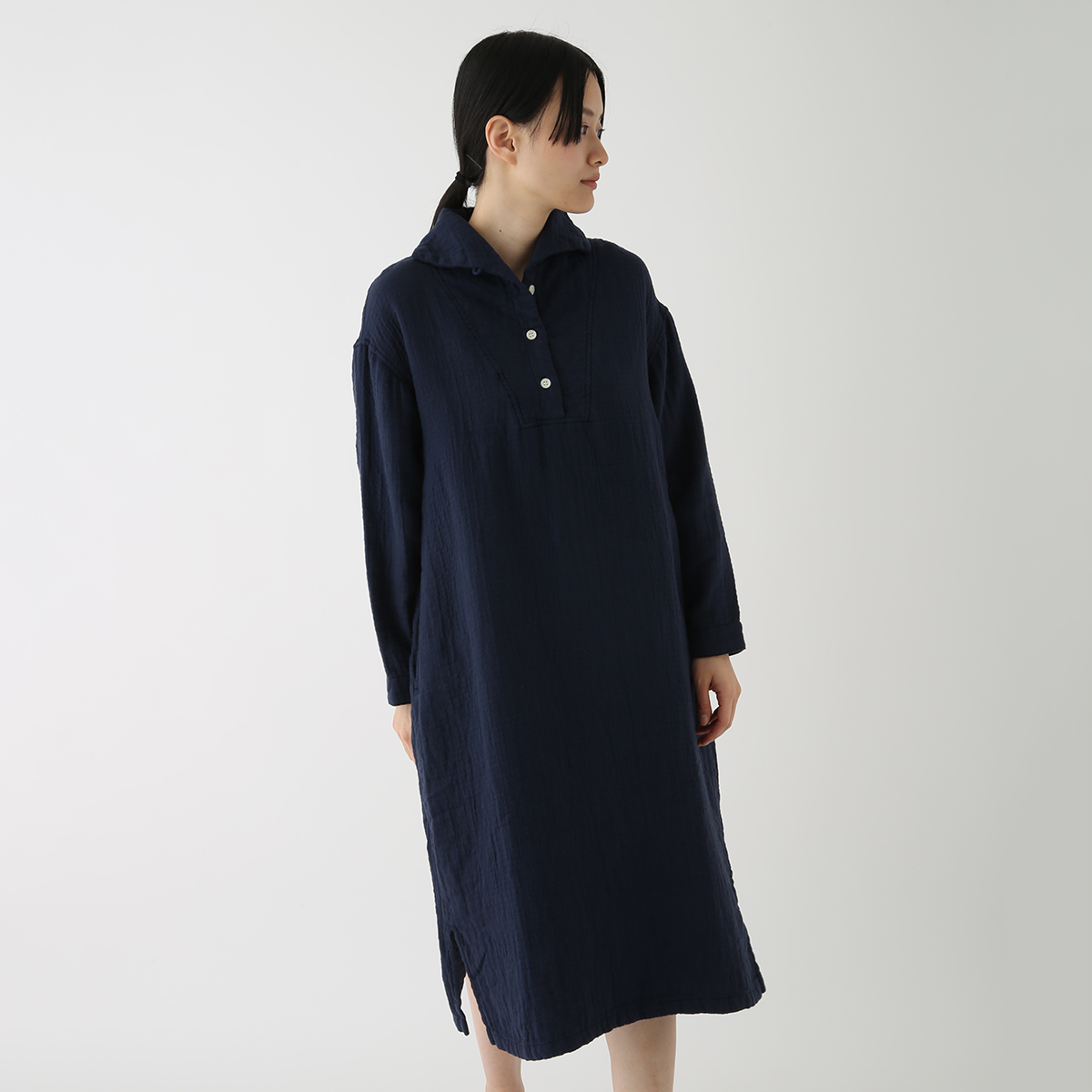 マシュマロワッフルガーゼライト レディスボタンカラーワンピース（RWF17863）-UCHINO-women（ウィメンズ）-UCHINO Online  Shop